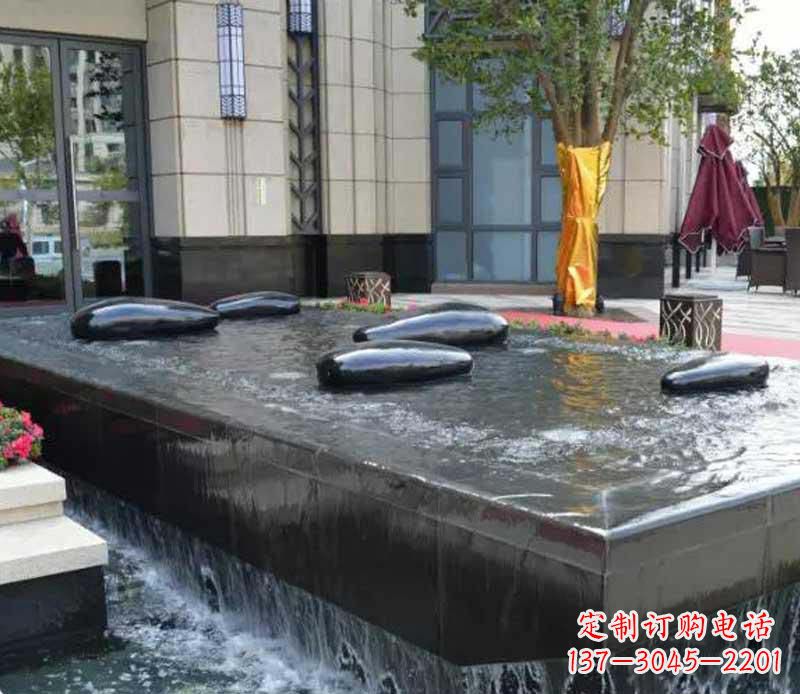 潍坊不锈钢景观异形水滴雕塑