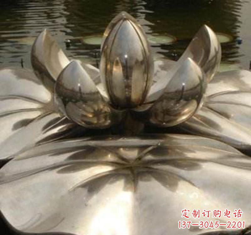 潍坊不锈钢莲花喷泉雕塑艺术结合新技术