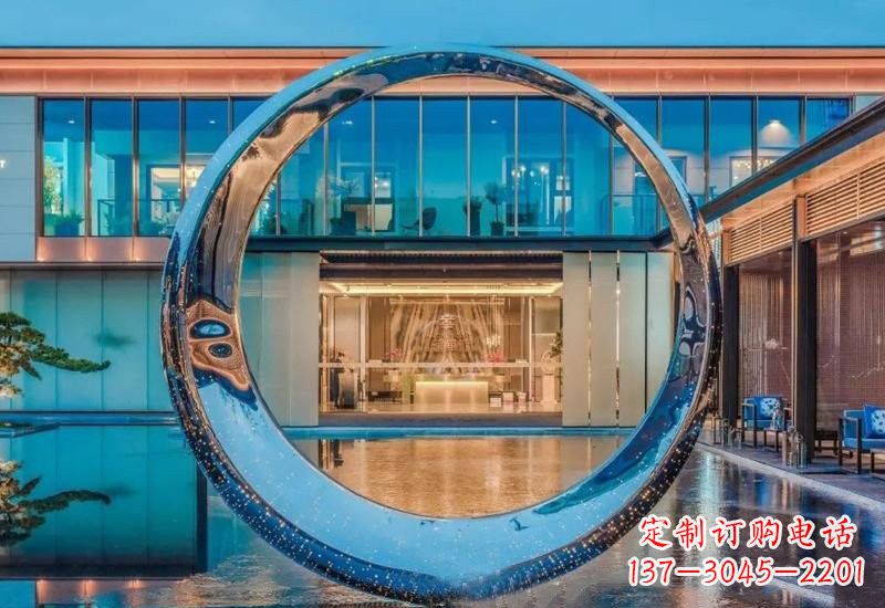 潍坊不锈钢镂空灯光圆环雕塑