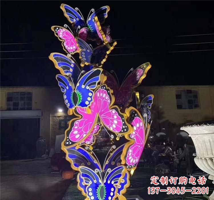 潍坊不锈钢镂空蝴蝶雕塑——自由自在的艺术风景