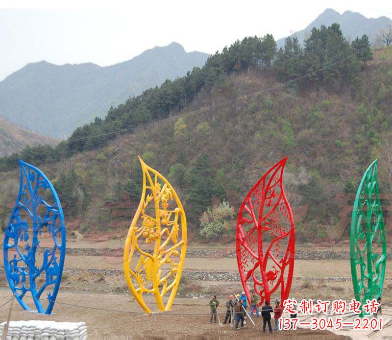 潍坊不锈钢镂空树叶景观雕塑精美绝伦