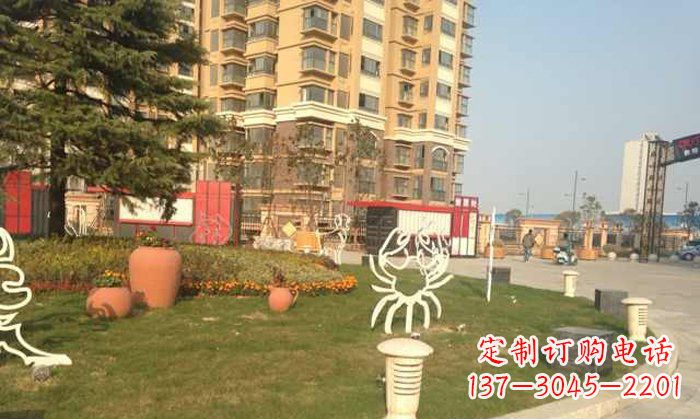 潍坊不锈钢螃蟹雕塑精致美观的艺术之作