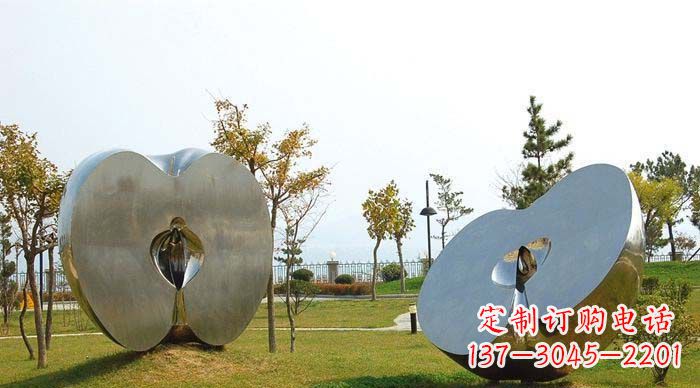 潍坊不锈钢苹果雕塑象征新生活的精神