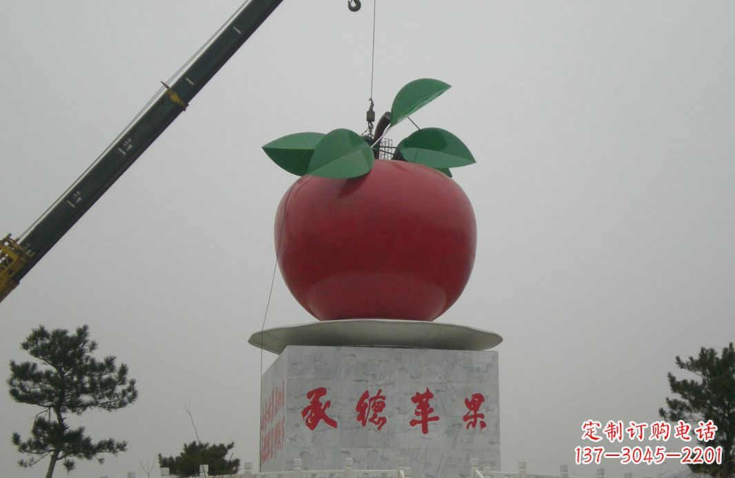 潍坊不锈钢苹果雕塑精美绝伦的艺术杰作