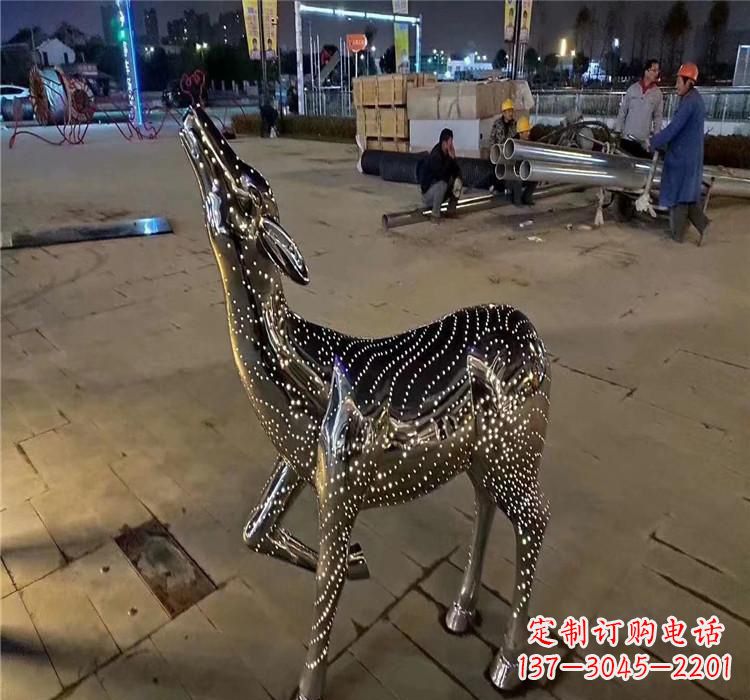 潍坊时尚优雅的不锈钢小鹿雕塑