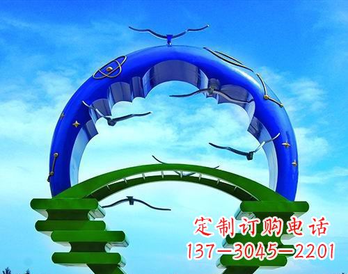 潍坊海洋书籍雕塑——记忆中的校园美景