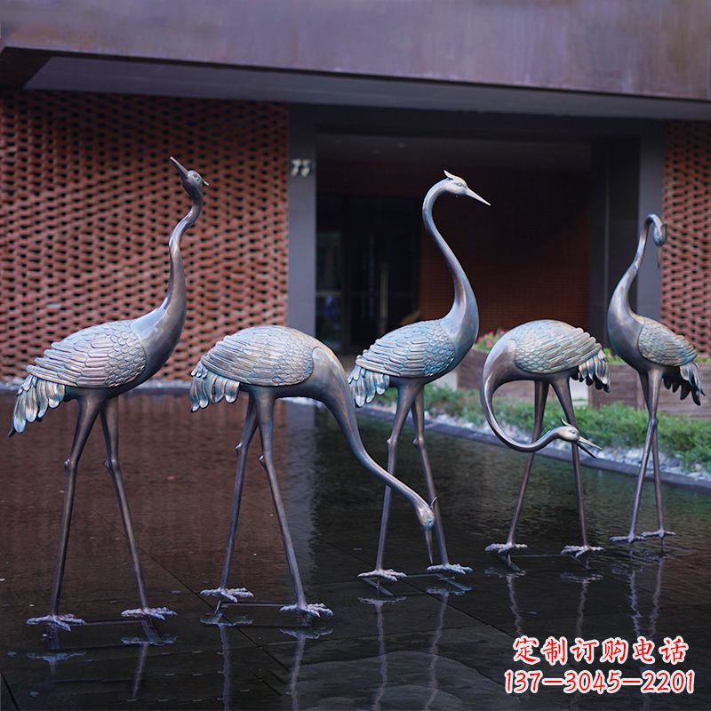 潍坊不锈钢仙鹤飞翔雕塑
