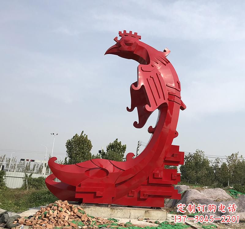 潍坊凤凰展翅飞翔——不锈钢现代广场的雕塑之美