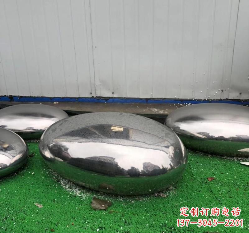 潍坊不锈钢现代艺术鹅卵石雕塑