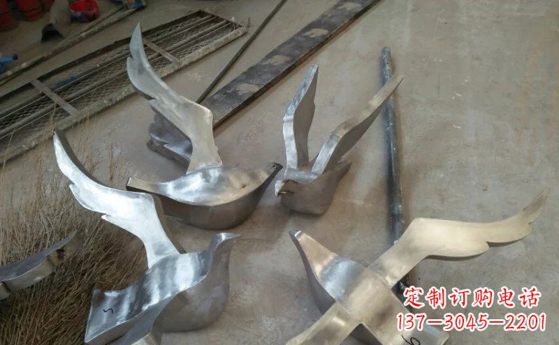 潍坊精美的不锈钢小型鸽子雕塑