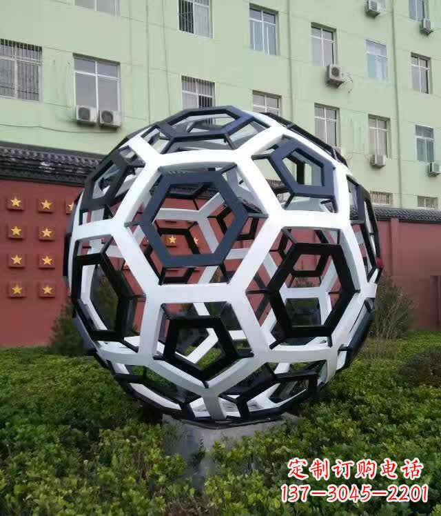 潍坊不锈钢足球雕塑缔造校园新风貌