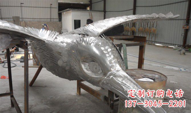 潍坊不锈钢雄鹰展翅——自由之翼的象征