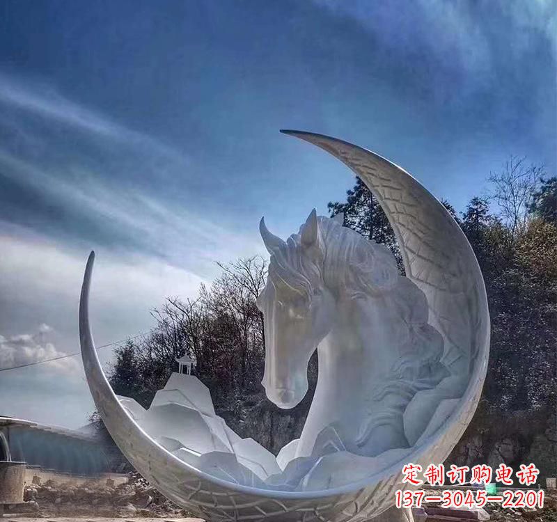 潍坊月亮的美丽缠绕——不锈钢月亮马雕塑