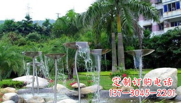 潍坊不锈钢喷泉雕塑——艺术之美