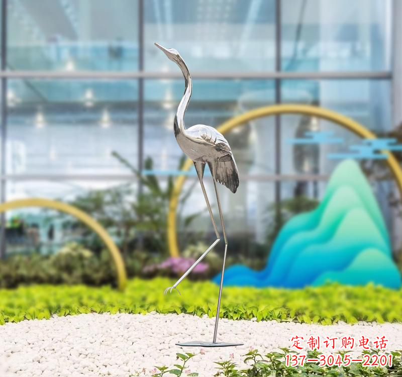 潍坊不锈钢展翅仙鹤雕塑