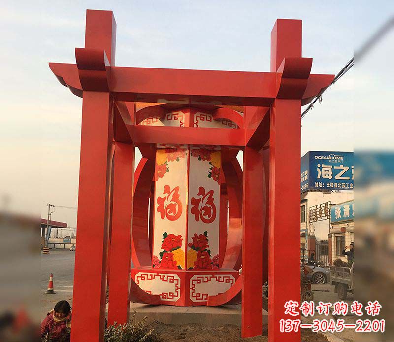 潍坊不锈钢灯笼雕塑——点亮中国梦