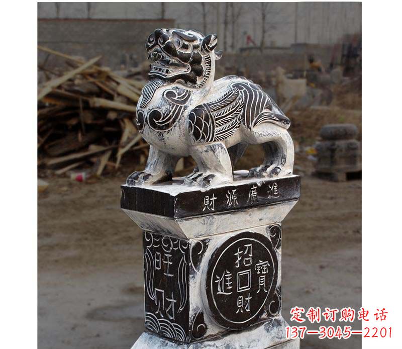 潍坊门墩雕塑财源广进的象征