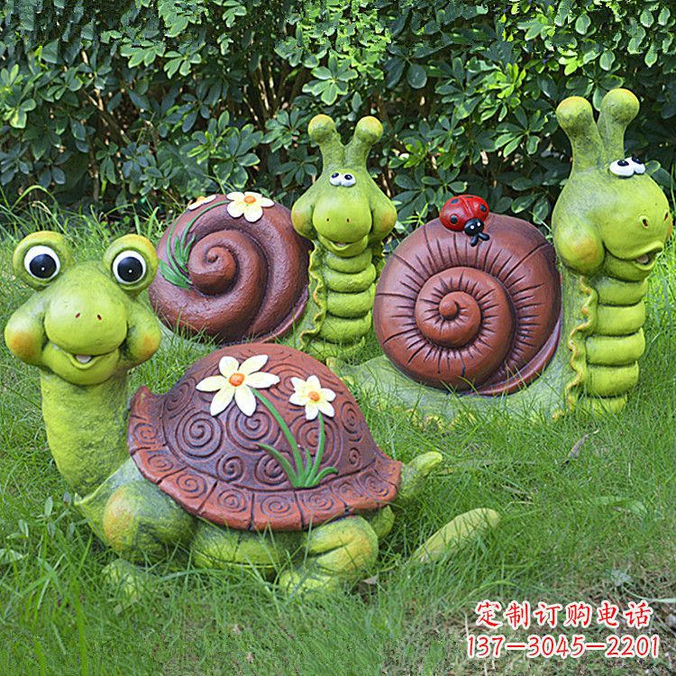 潍坊草坪小动物,玻璃钢卡通乌龟和蜗牛雕塑
