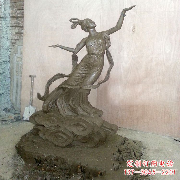 潍坊嫦娥雕塑泥稿