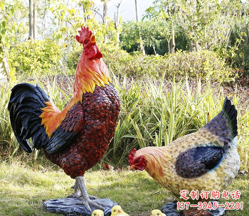 潍坊厂家直销户外园林树脂仿真公鸡母鸡 装饰品雕塑 玻璃钢绿化雕塑