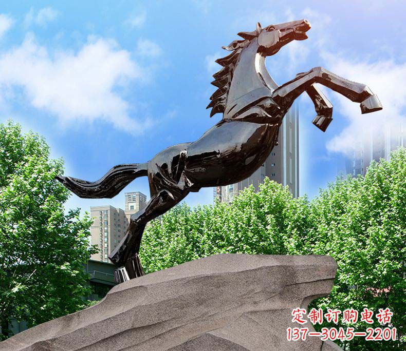 潍坊镜面不锈钢奔马雕塑给城市增添灵气