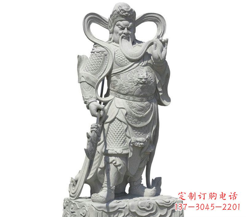 潍坊关公雕像象征着威武的英雄