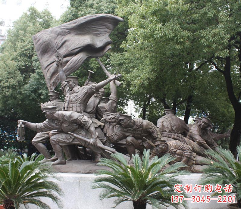 潍坊冲锋人物革命战士铜雕