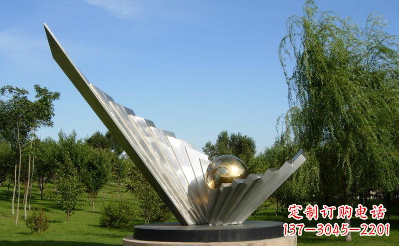 潍坊抽象贝壳和明珠公园不锈钢雕塑