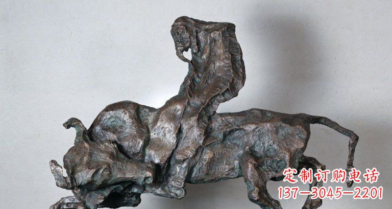 潍坊抽象的骑牛人物公园动物铜雕