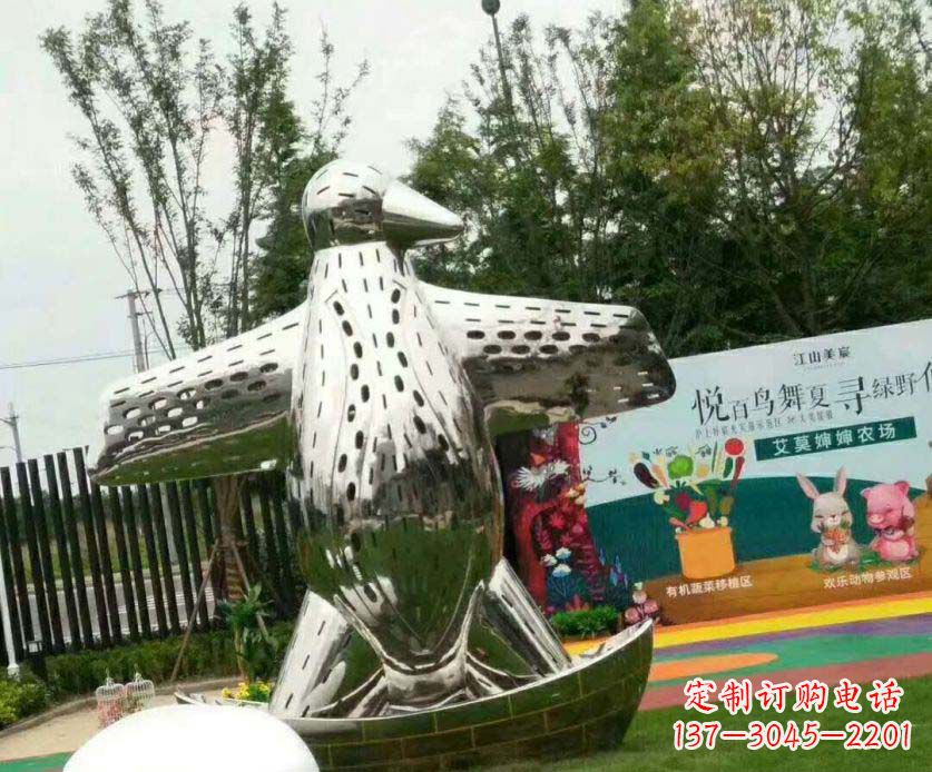 潍坊企鹅的精美雕塑
