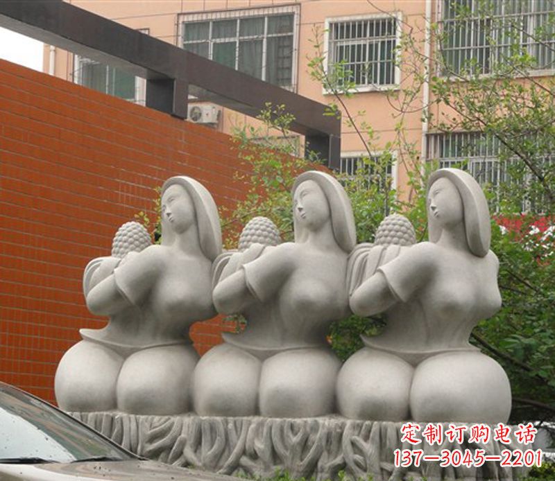 潍坊抽象三个女人石雕