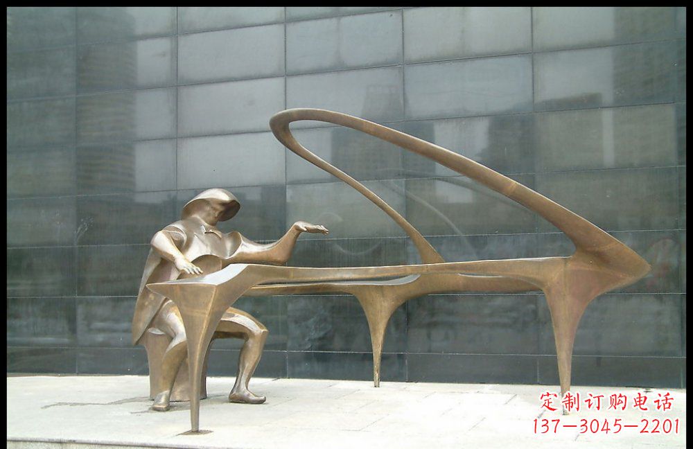 潍坊钢琴雕塑融合音乐与艺术的完美结晶