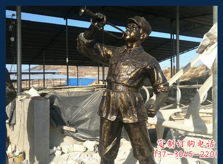 潍坊吹冲锋号的八路军铜雕