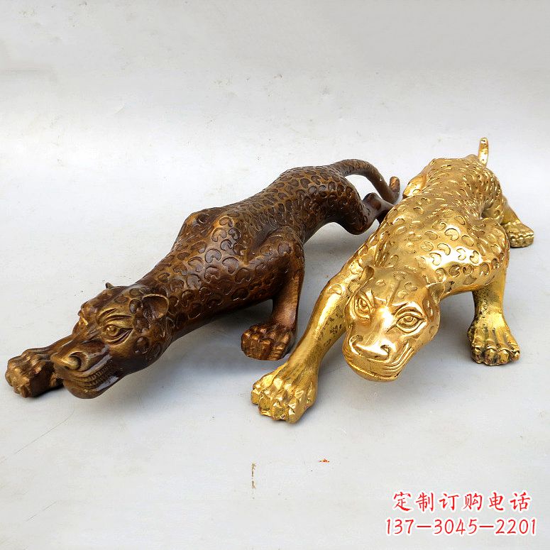 潍坊纯铜金钱豹雕塑——完美结合精美工艺与珍贵文化