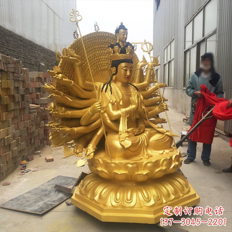 潍坊纯铜鎏金千手观音雕塑