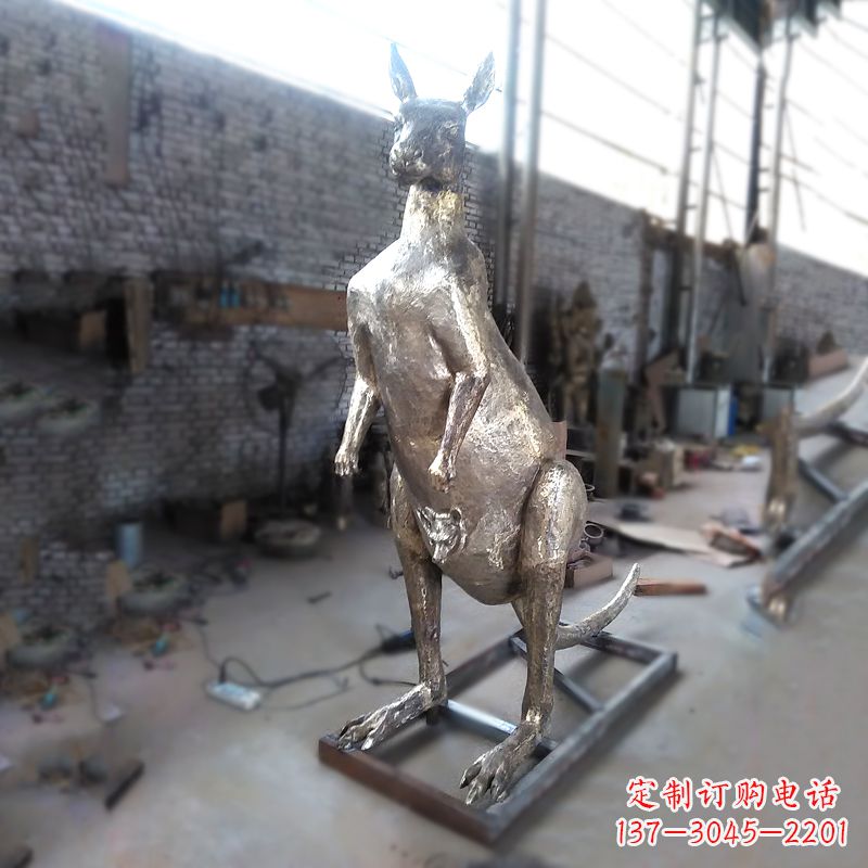 潍坊纯铜铸造的袋鼠雕塑