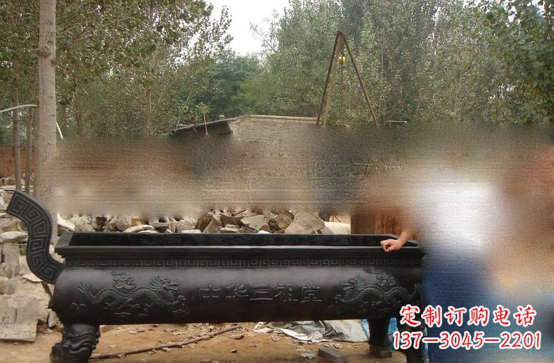 潍坊祠堂方形香炉铜雕