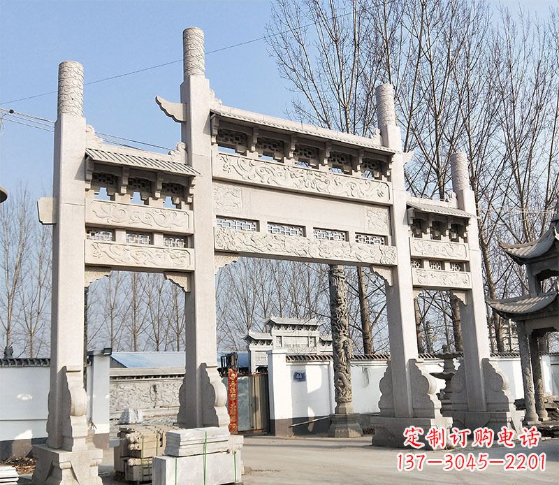 潍坊村口的珍贵文化——牌坊雕塑