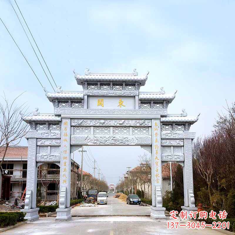 潍坊传承古风——村镇三门石牌坊雕塑