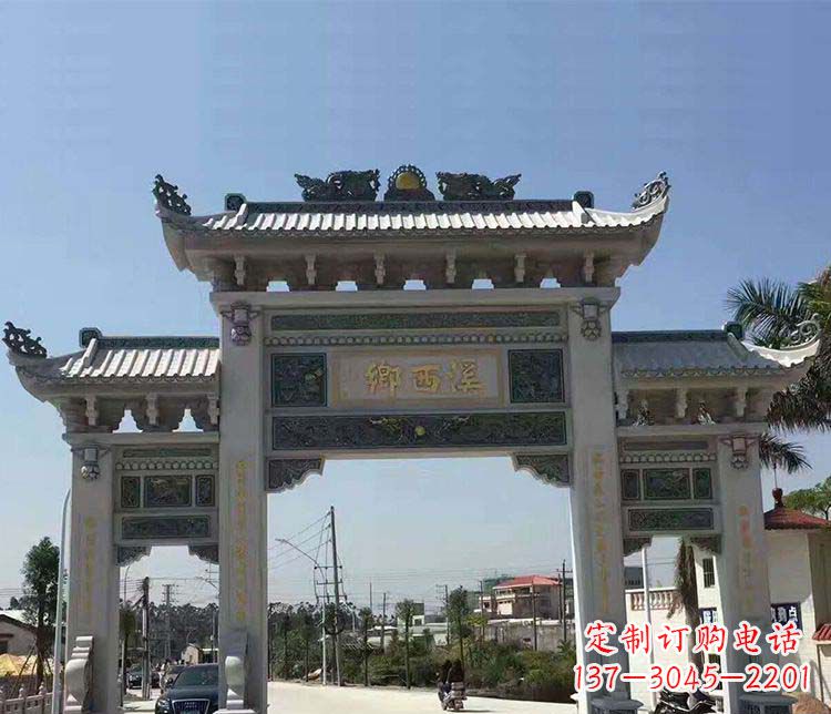 潍坊石牌坊雕塑——缅怀深厚的历史情谊