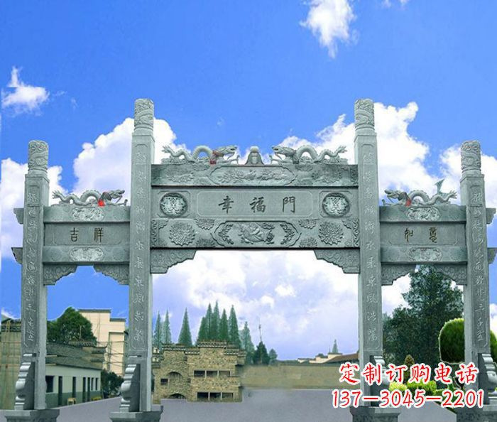 潍坊村庄三门牌坊的雕塑之美