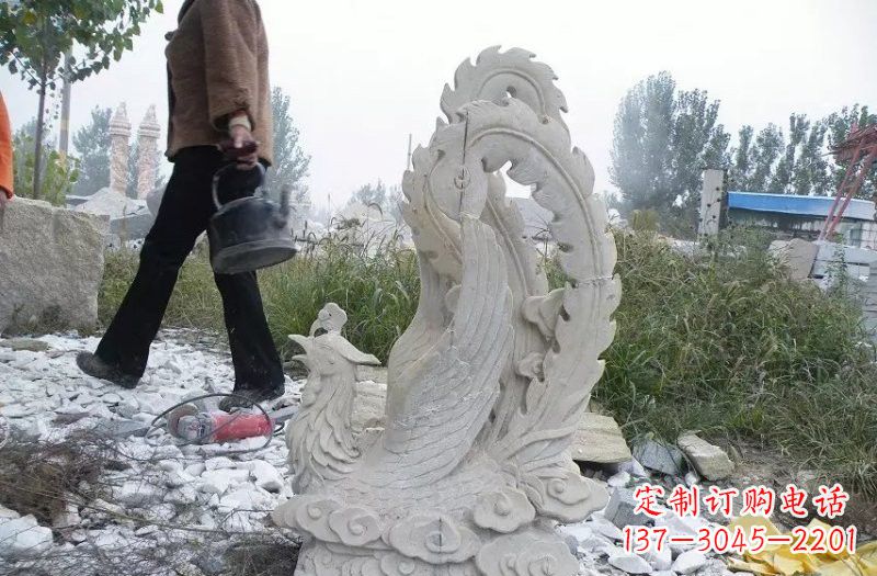 潍坊凤凰雕塑传承瑰丽的古老文化