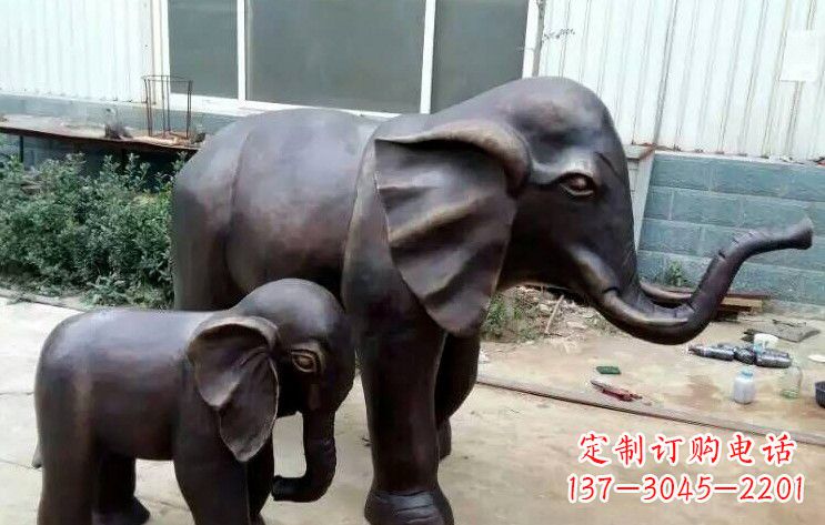 潍坊大象母子铜雕塑