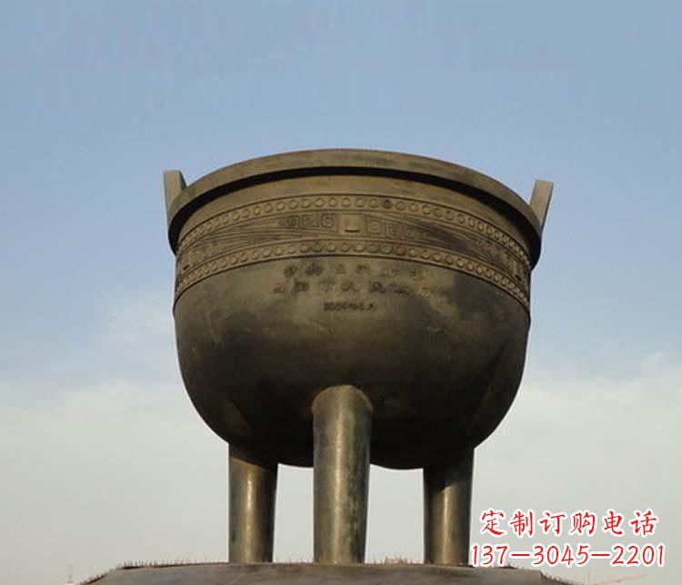 潍坊精美铜香炉雕塑