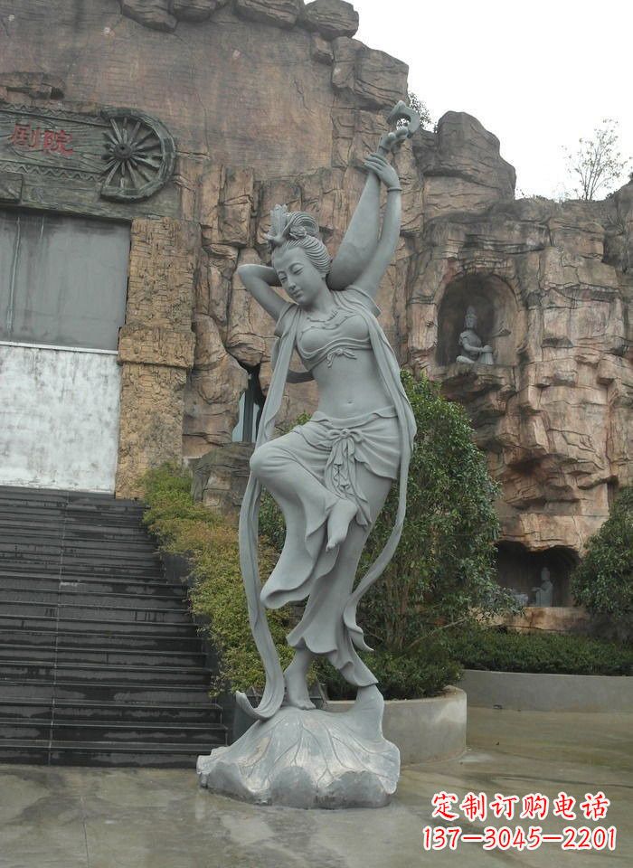 潍坊琵琶飞天人物石雕