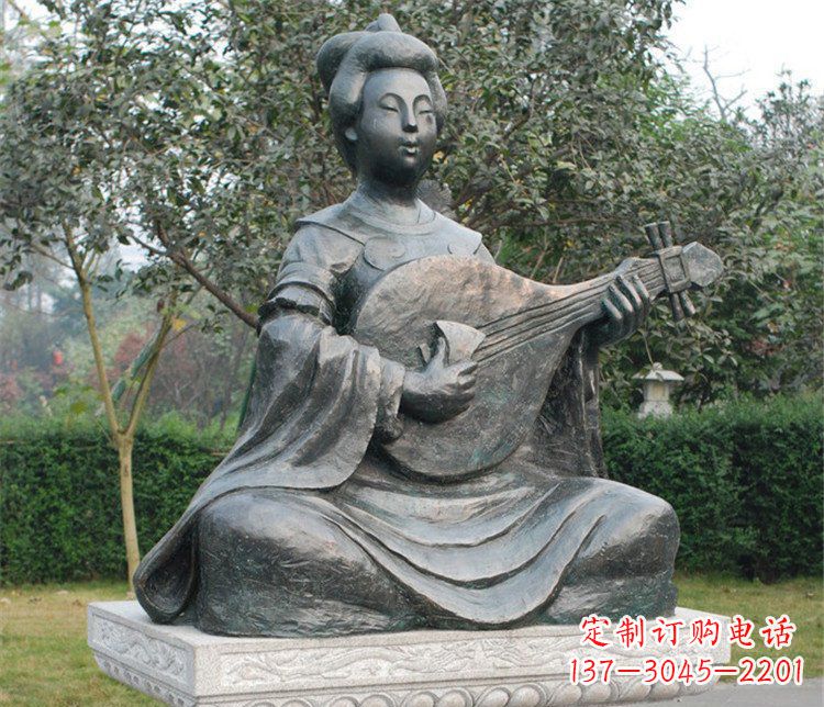 潍坊古典风情弹琵琶雕塑