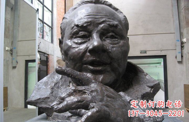 潍坊邓小平铜雕塑——传承中国传统文化