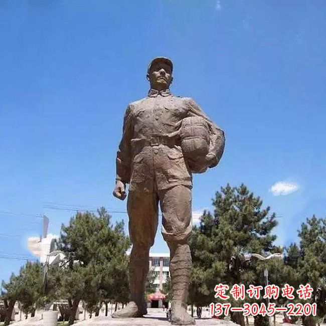 潍坊董存瑞石雕像 - 传承英雄精神的纪念雕塑