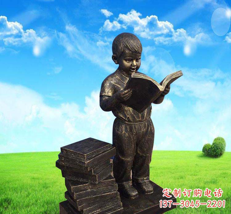 潍坊记忆中的男孩——铜雕塑