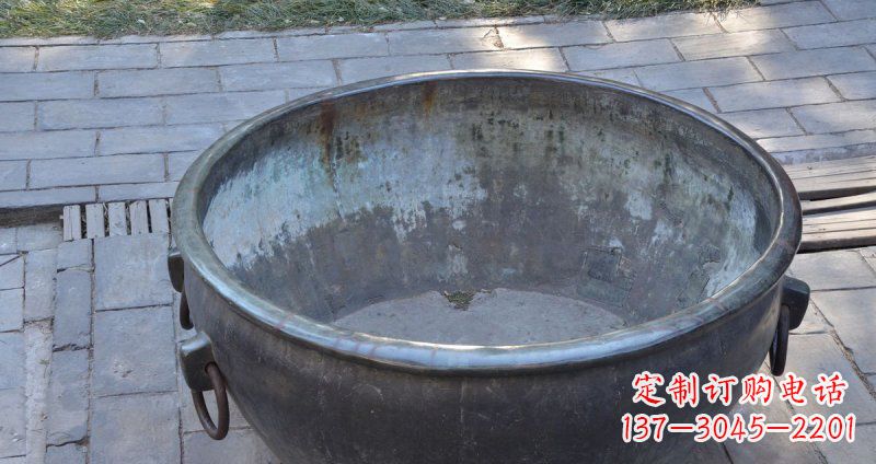 潍坊仿古纹饰铜水缸雕塑